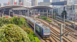 Shanghai-Yining-entre-as-viagens-de-trens-mais-longas-do-mundo