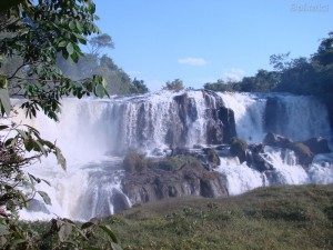 cachoeira-de-araguaiana-300x225